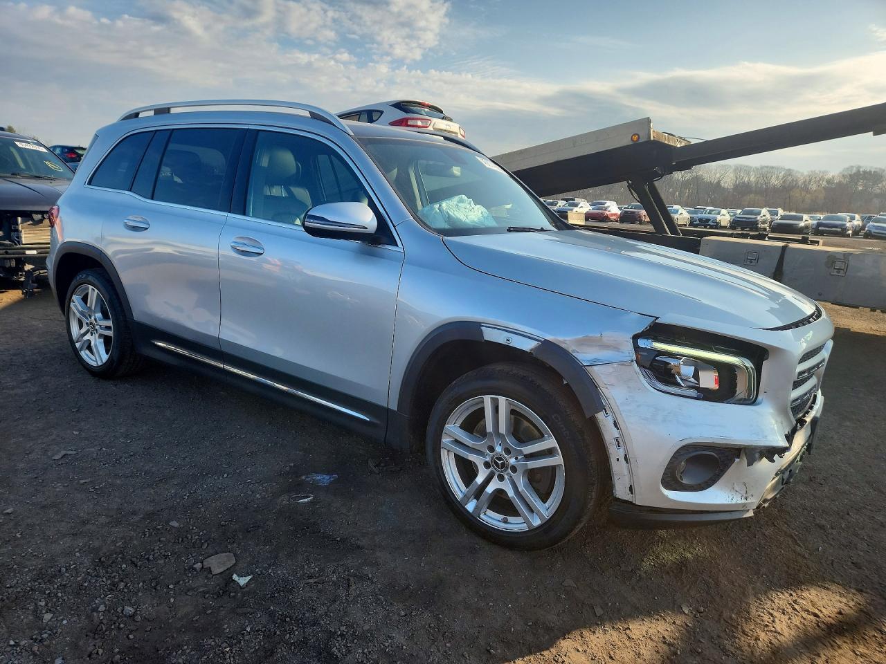 2020 MERCEDES-BENZ GLB 250 4MATIC photo 4