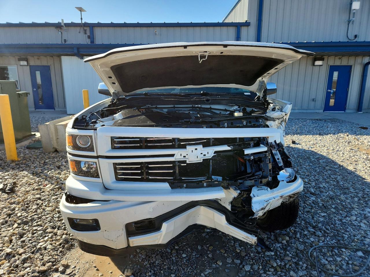 2015 CHEVROLET SILVERADO K1500 LT photo 5
