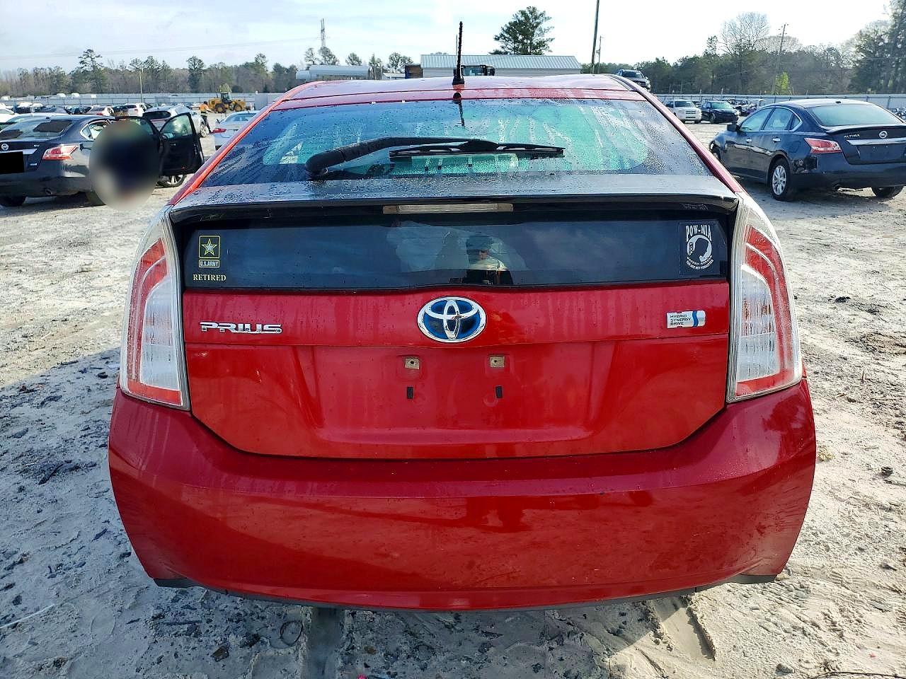 2012 TOYOTA PRIUS TWO photo 11