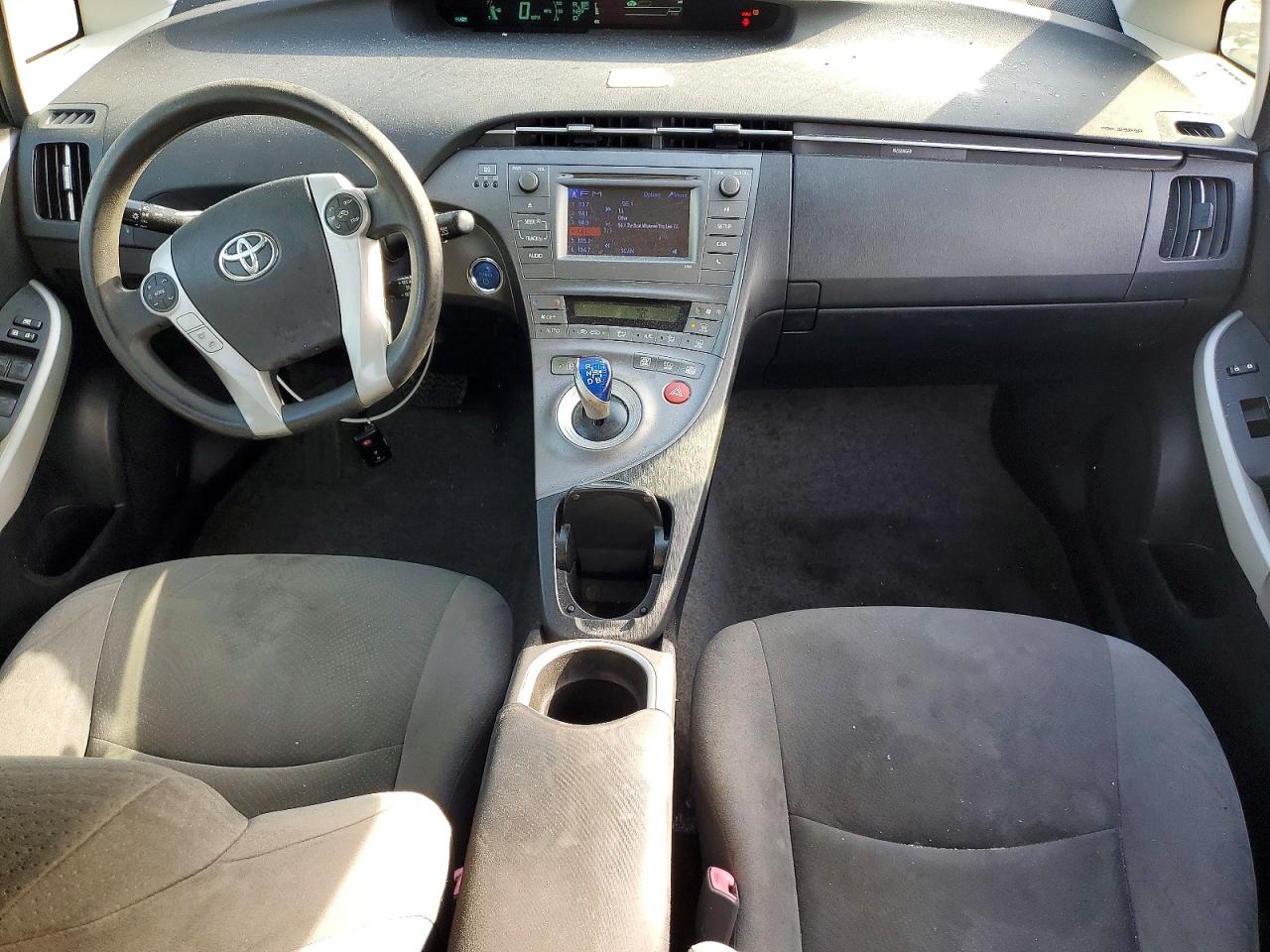 2012 TOYOTA PRIUS TWO photo 15
