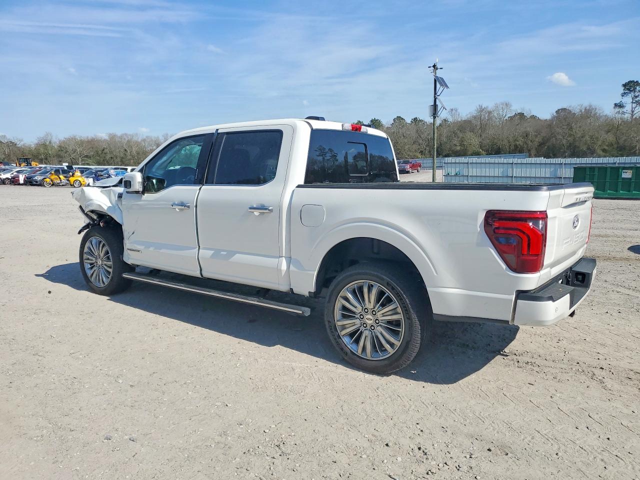 2024 FORD F150 PLATINUM photo 2