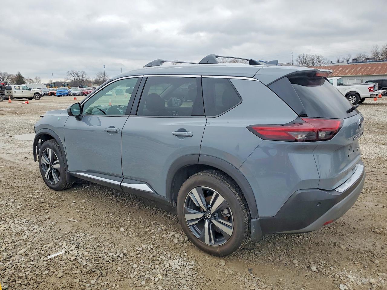 2021 NISSAN ROGUE SL photo 3