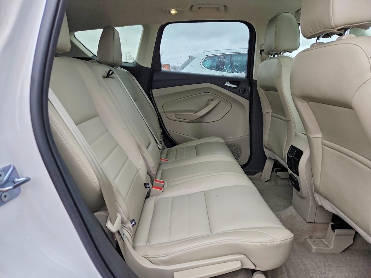2015 FORD ESCAPE TITANIUM photo 28