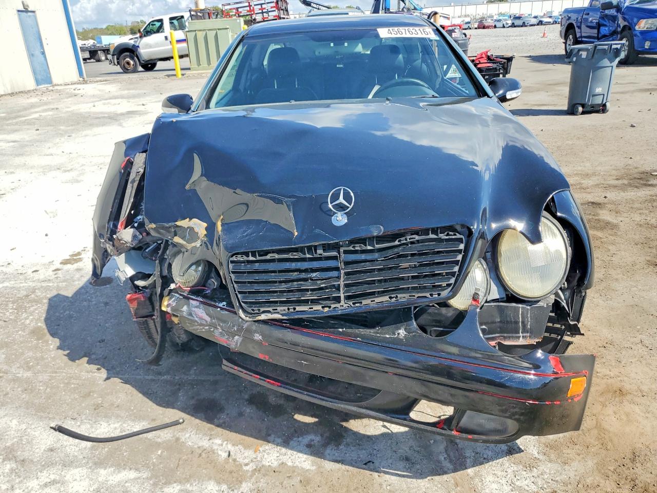 2001 MERCEDES-BENZ CLK 320 photo 9