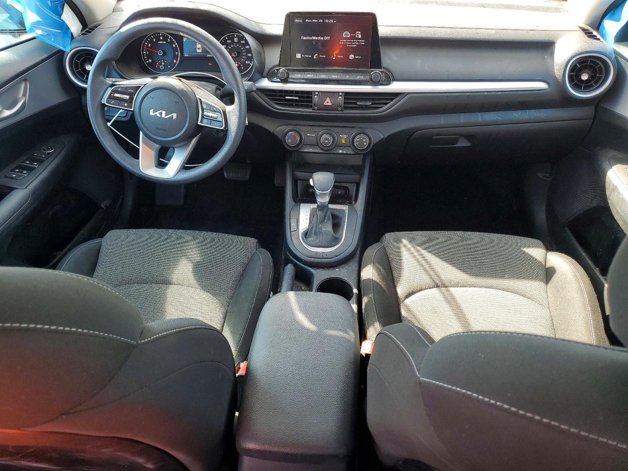 2024 KIA FORTE LXS photo 15