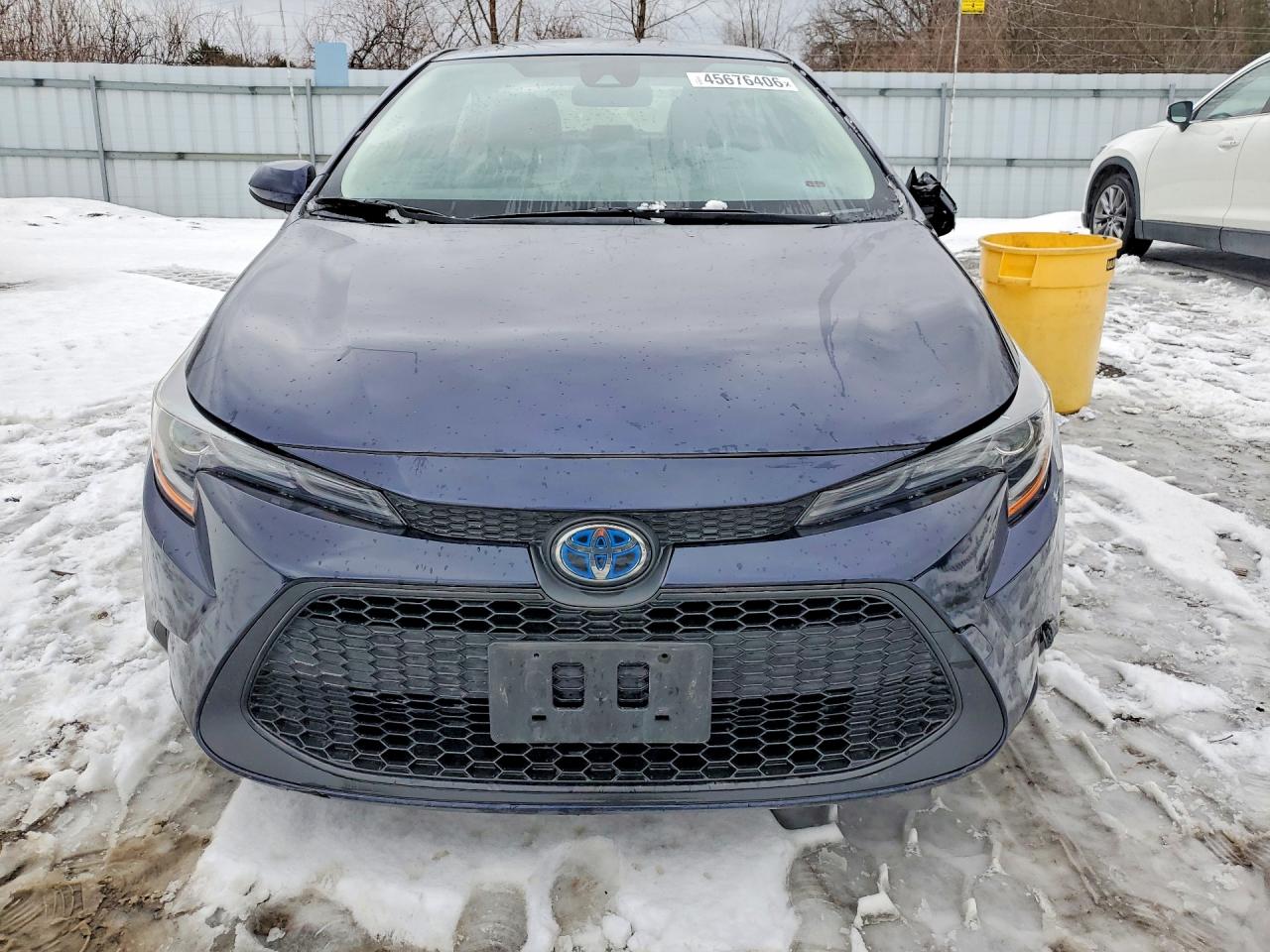 2021 TOYOTA COROLLA photo 9