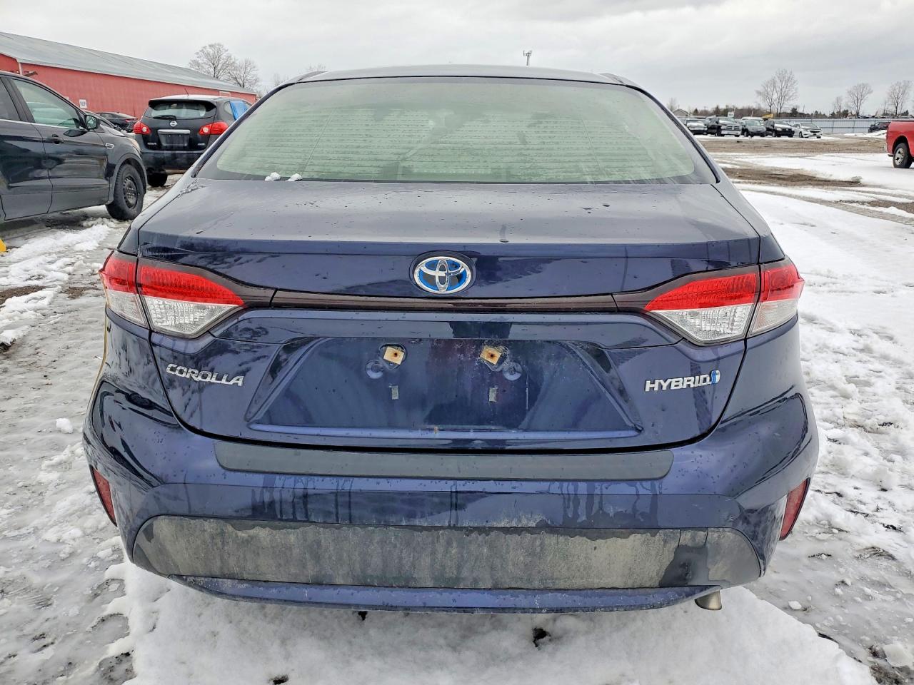 2021 TOYOTA COROLLA photo 11
