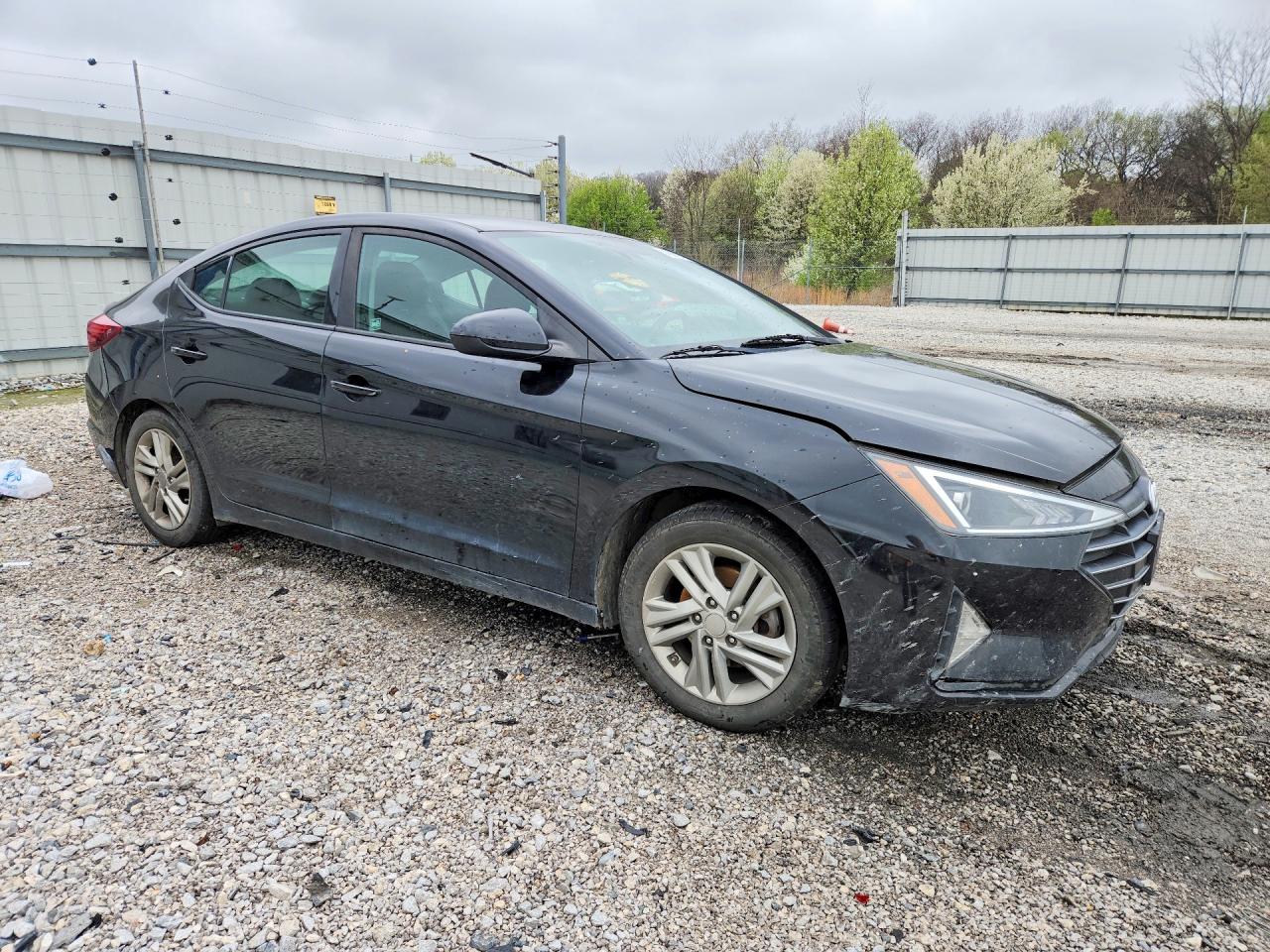 2020 HYUNDAI ELANTRA SEL photo 10