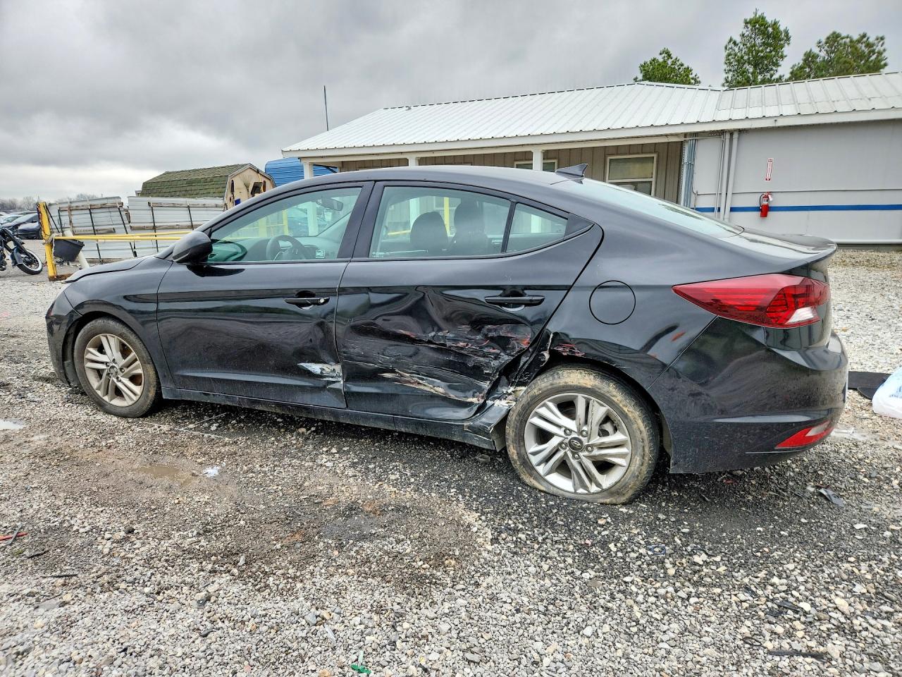 2020 HYUNDAI ELANTRA SEL photo 4