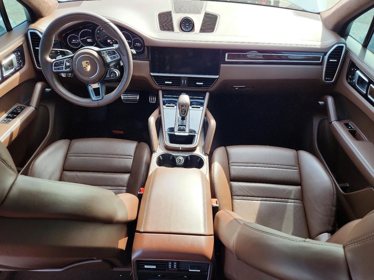 2020 PORSCHE CAYENNE TURBO photo 8