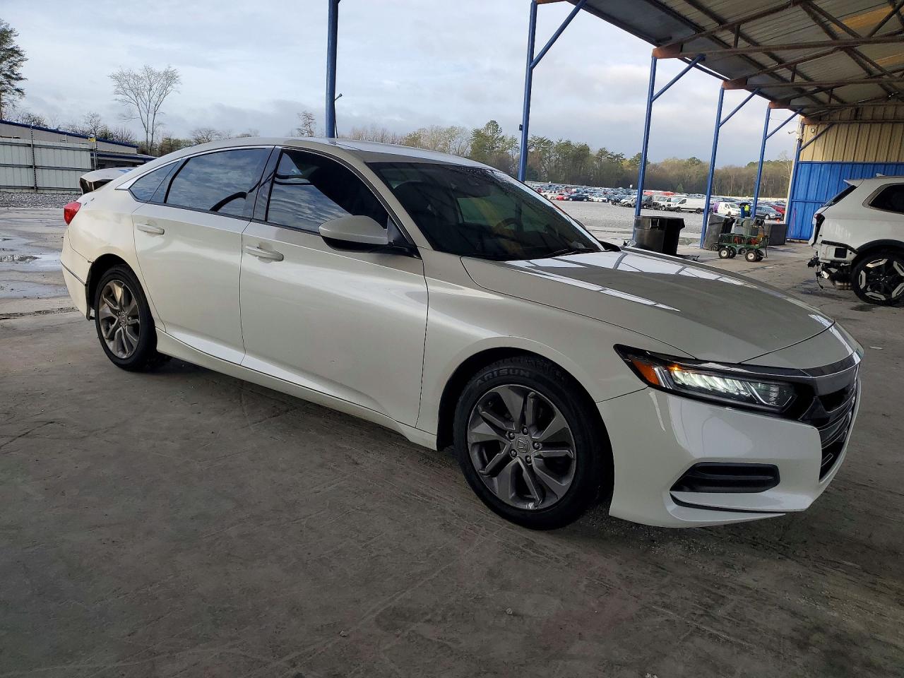 2020 HONDA ACCORD LX photo 10