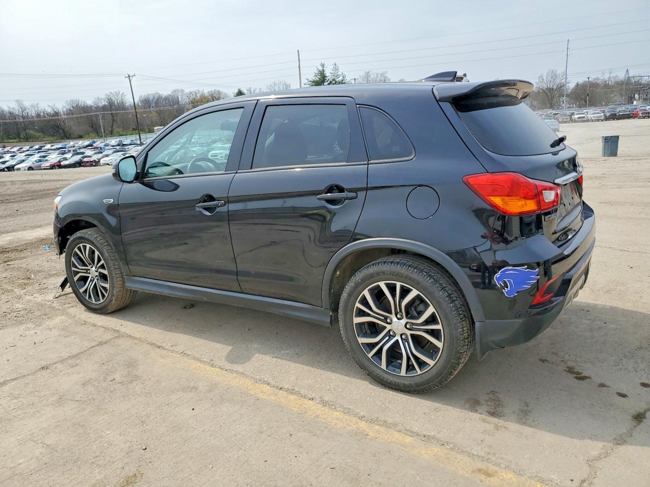 2013 CHEVROLET EQUINOX LS photo 3