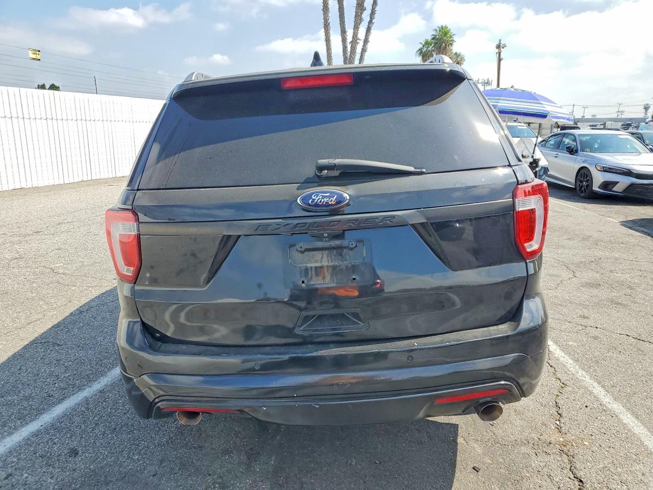 2016 FORD EXPLORER XLT photo 11