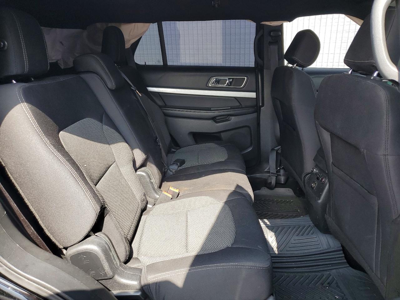 2016 FORD EXPLORER XLT photo 21