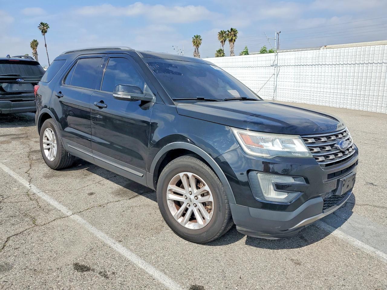 2016 FORD EXPLORER XLT photo 7