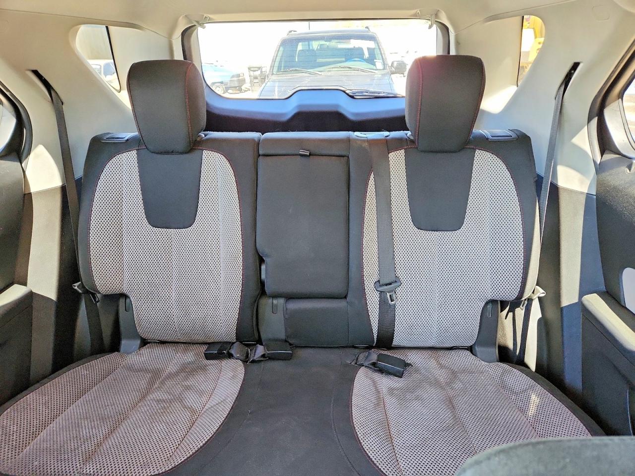 2015 CHEVROLET EQUINOX LT photo 10