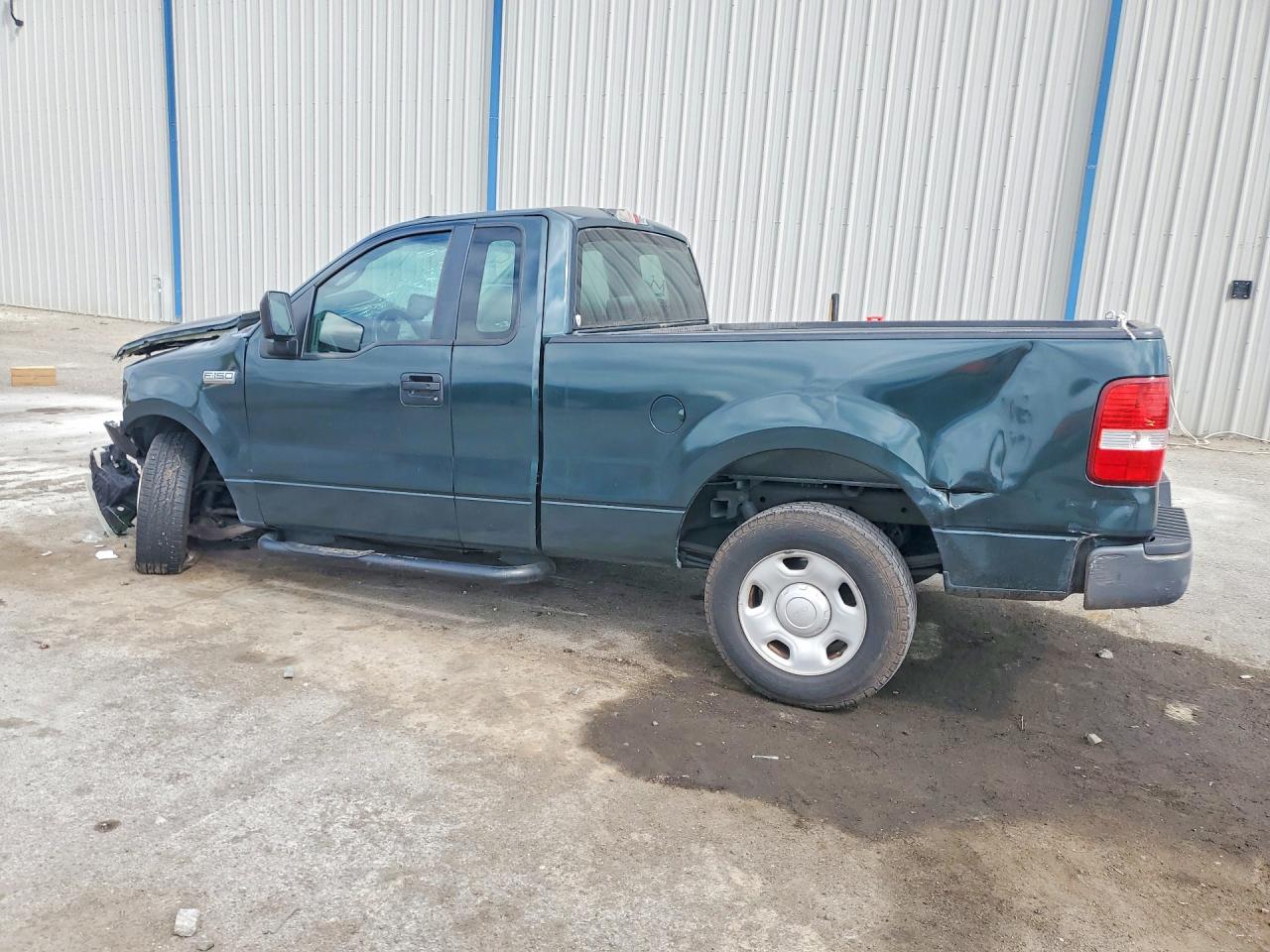 2005 FORD F150 photo 2