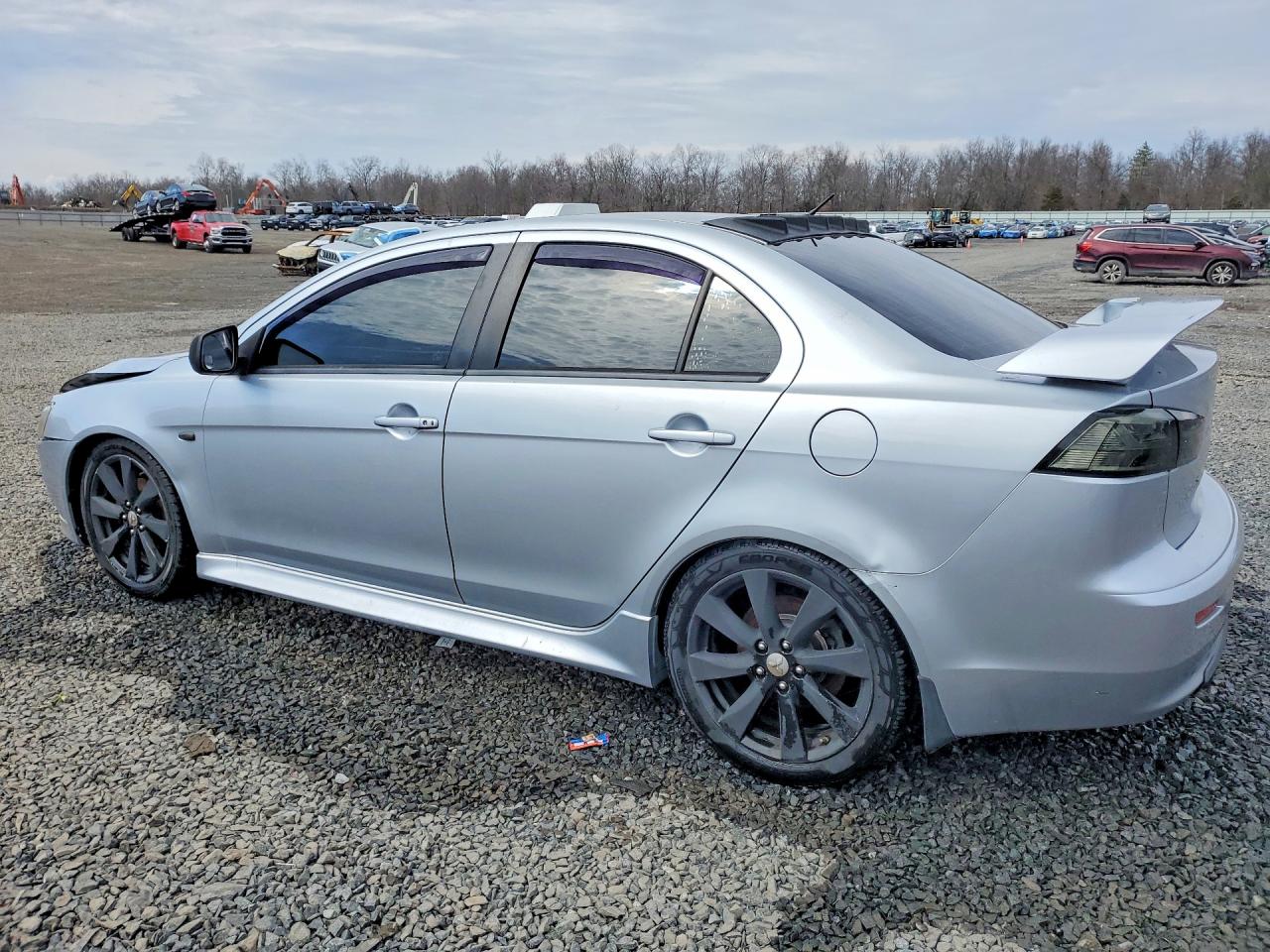 2013 MITSUBISHI LANCER GT photo 2