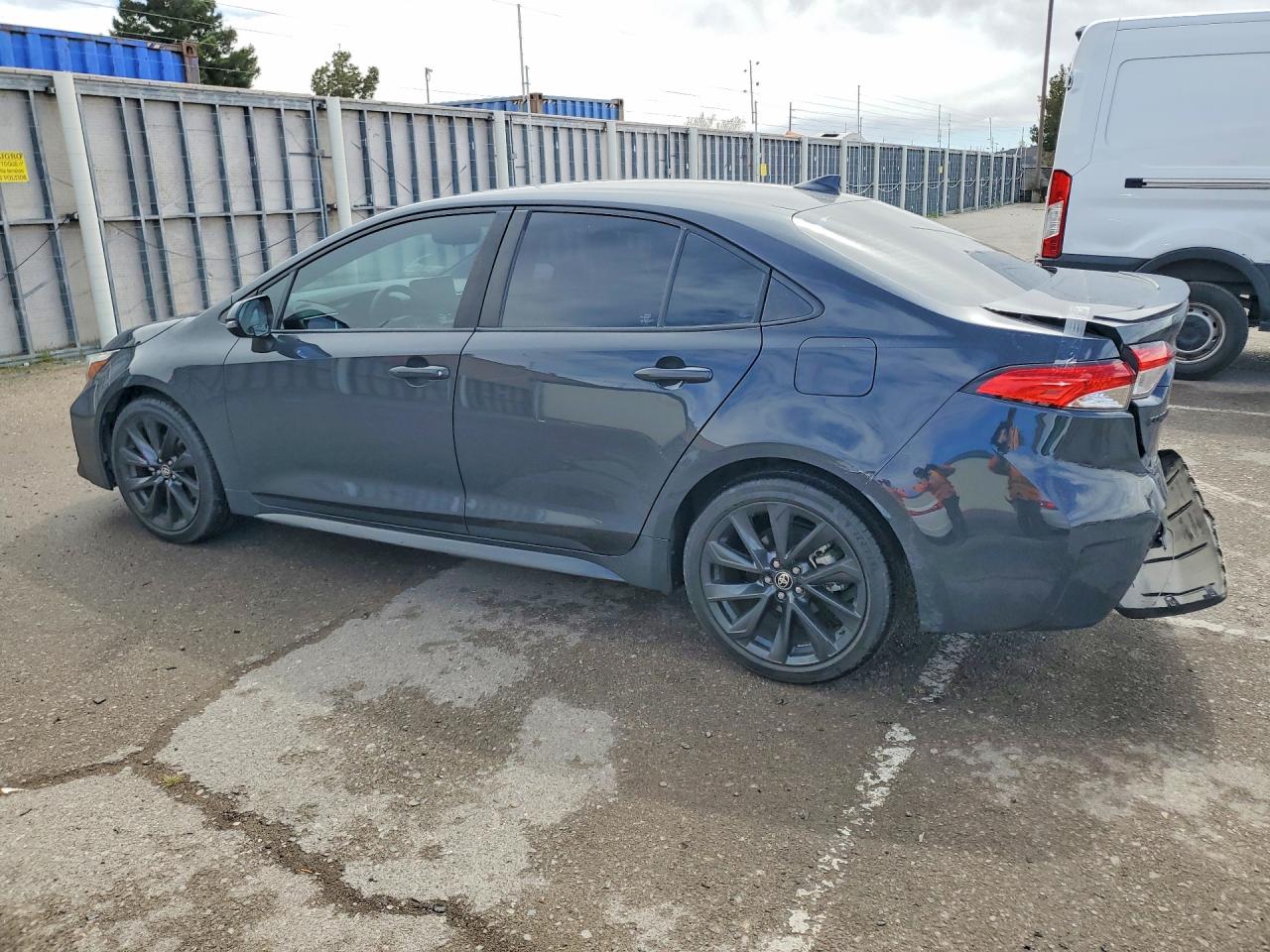 2023 TOYOTA COROLLA SE photo 3