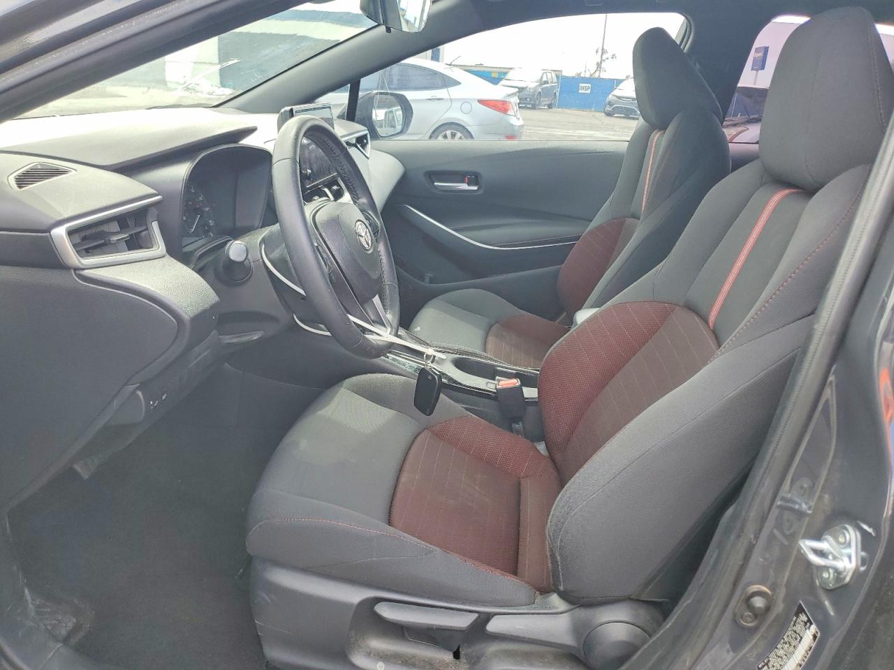 2023 TOYOTA COROLLA SE photo 13