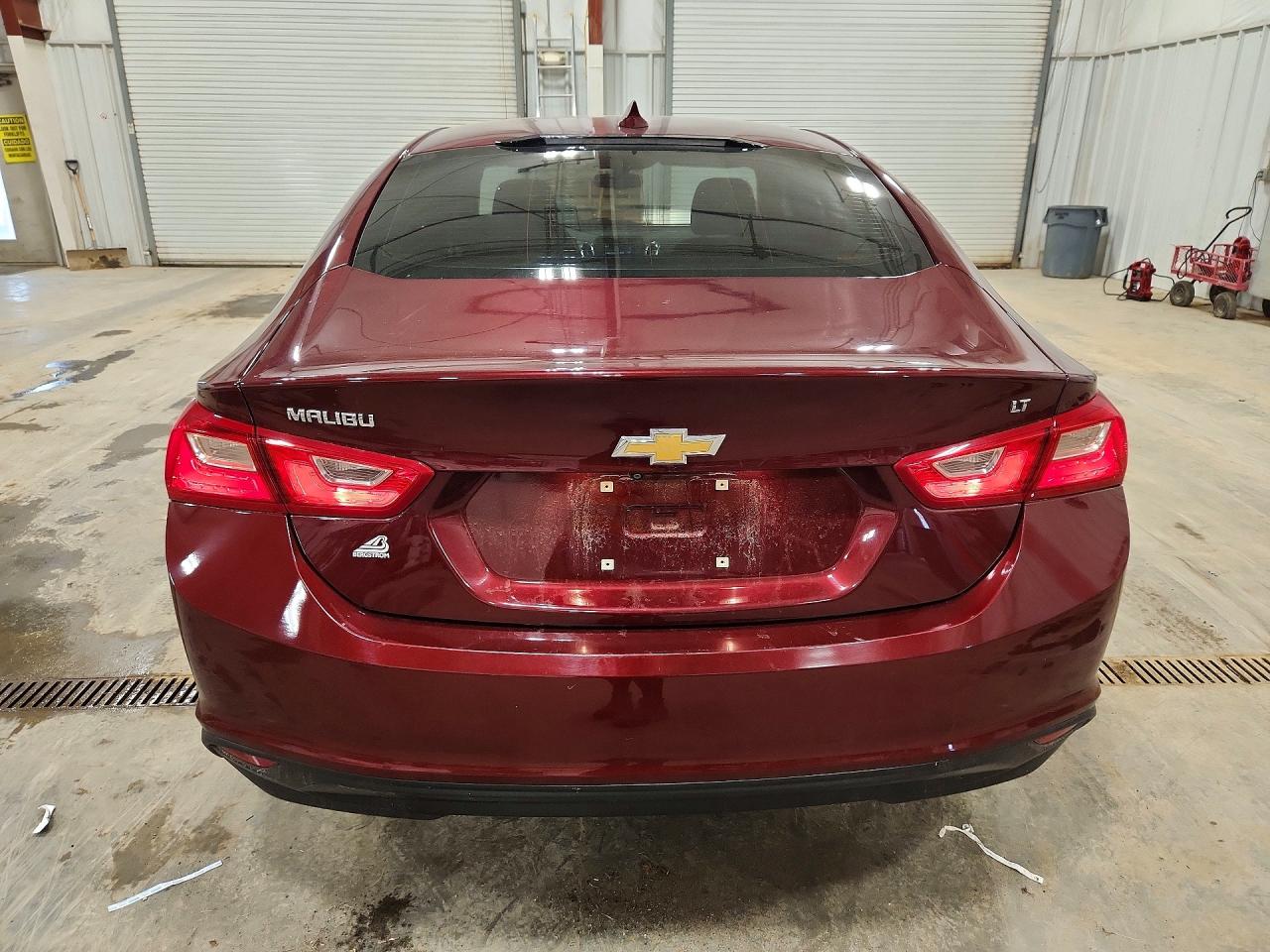 2016 CHEVROLET MALIBU LT photo 6