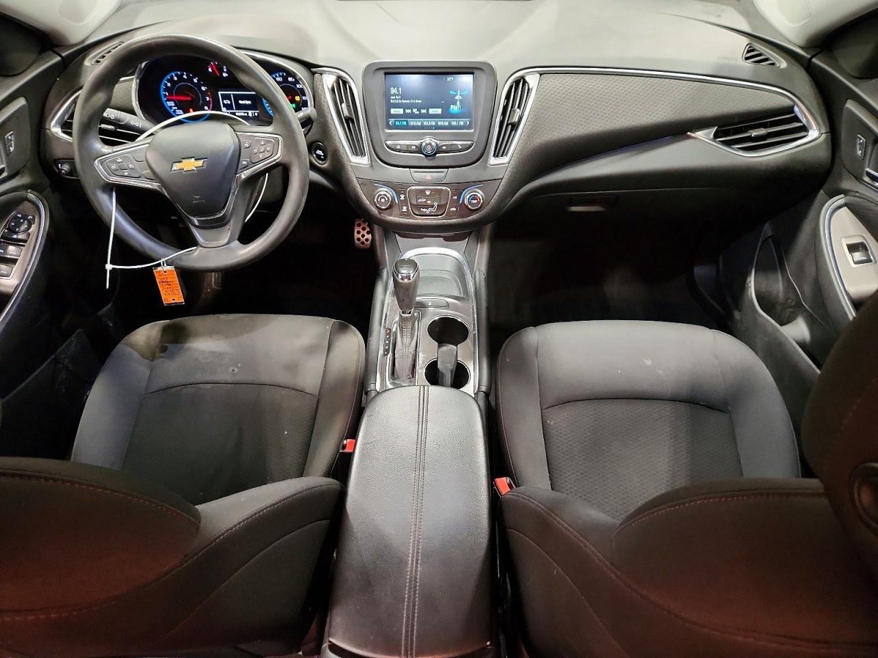 2016 CHEVROLET MALIBU LT photo 8