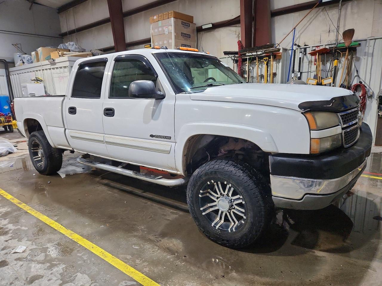 2005 CHEVROLET SILVERADO K2500 HEAVY DUTY photo 4