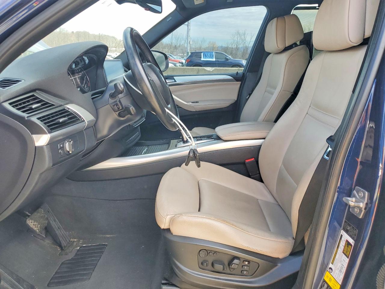 2011 BMW X5 XDRIVE35I photo 13