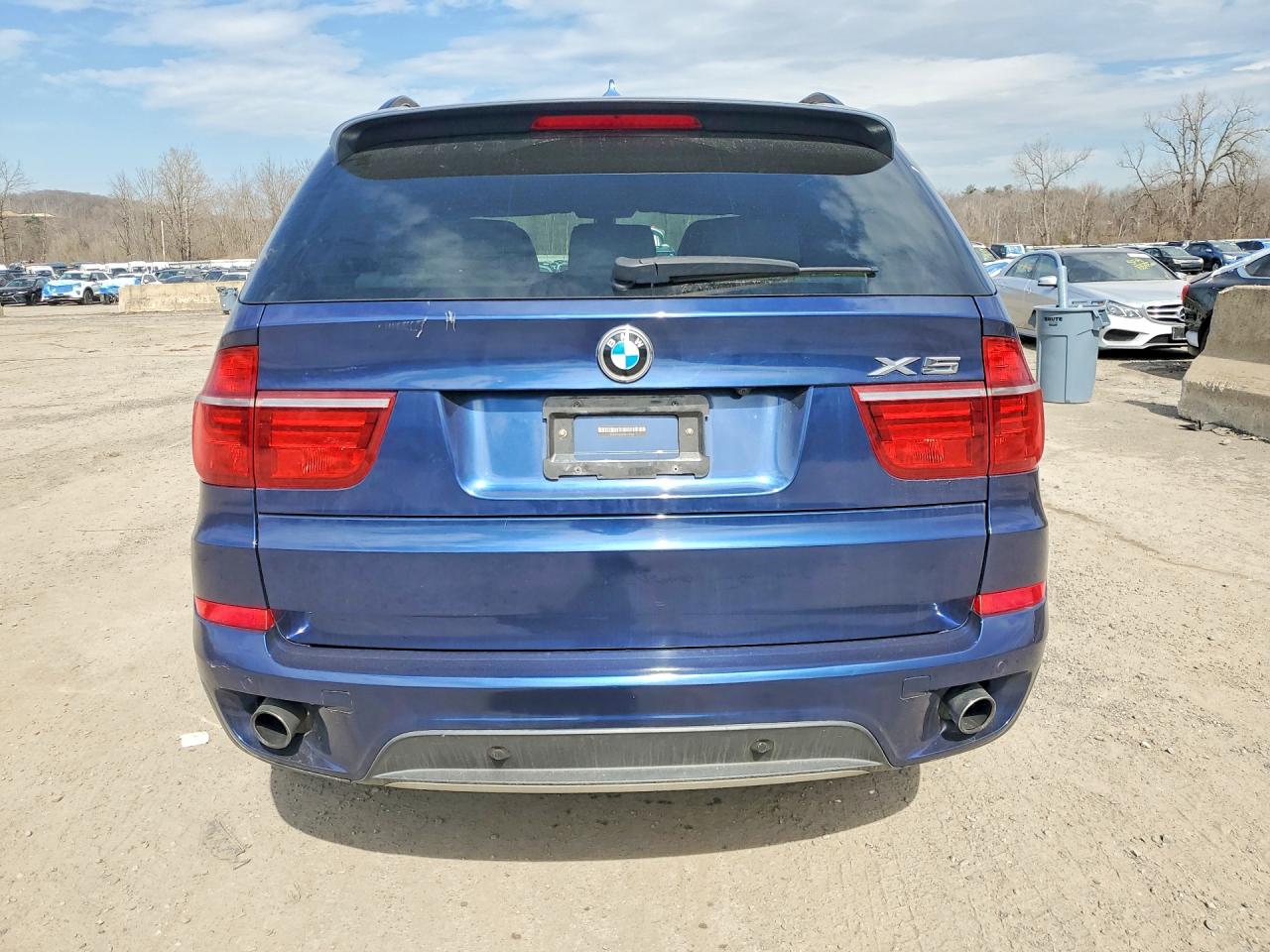 2011 BMW X5 XDRIVE35I photo 11