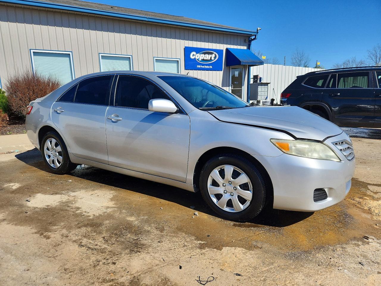 2011 TOYOTA CAMRY LE photo 13