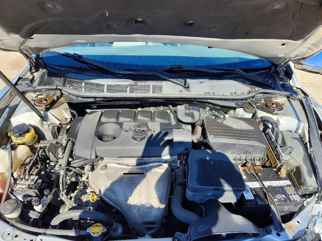 2011 TOYOTA CAMRY LE photo 41