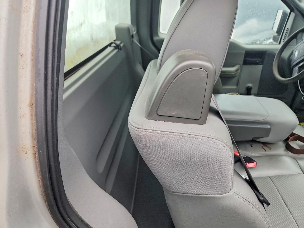 2005 FORD F150 photo 10