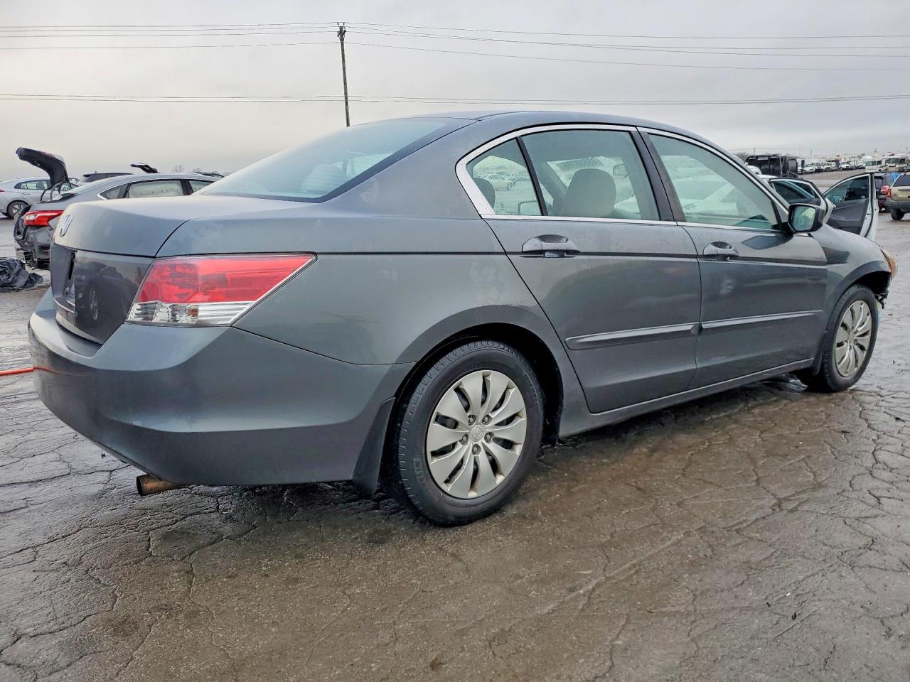 2008 HONDA ACCORD LX photo 5