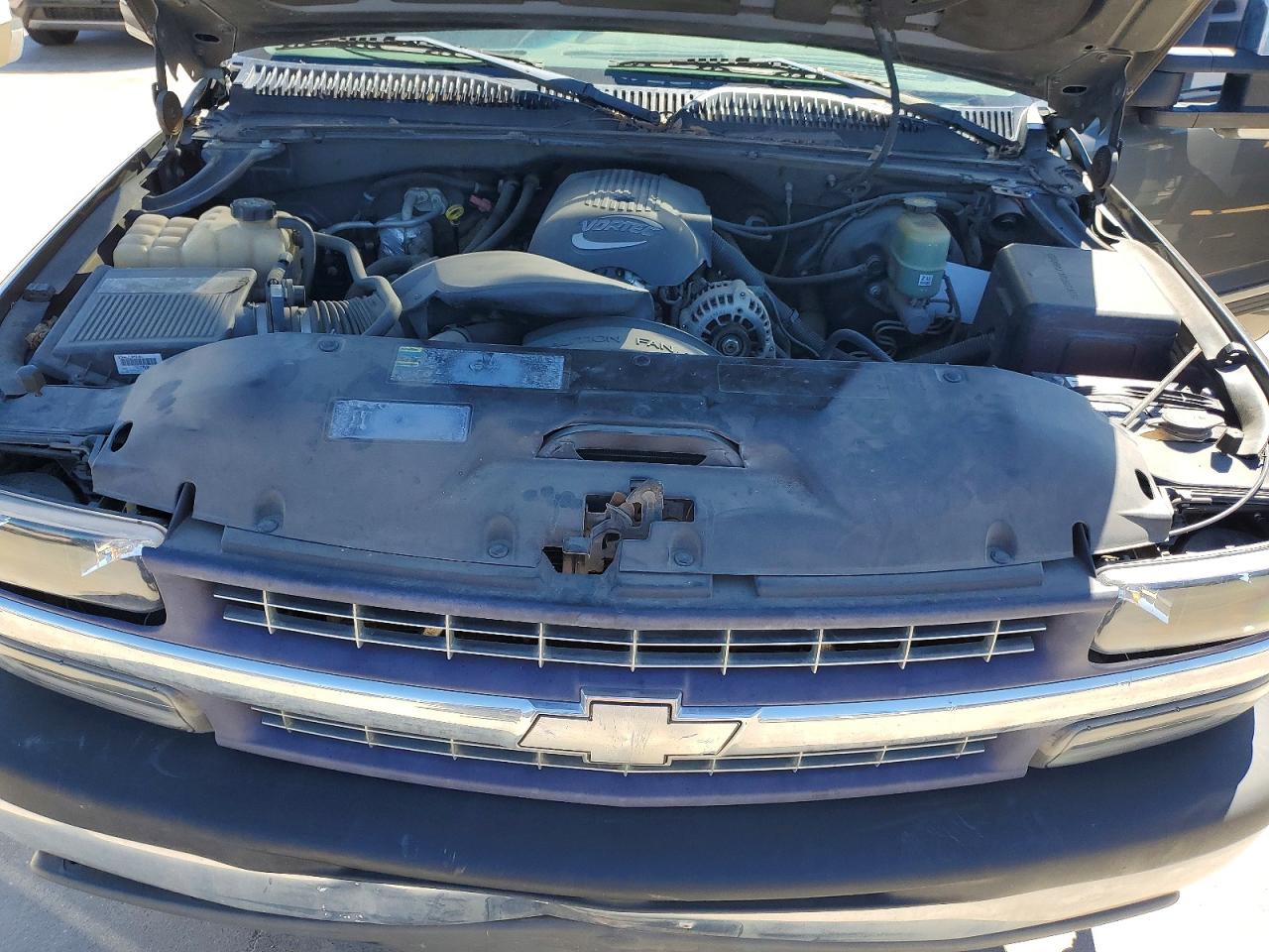 2002 CHEVROLET SILVERADO C1500 photo 21