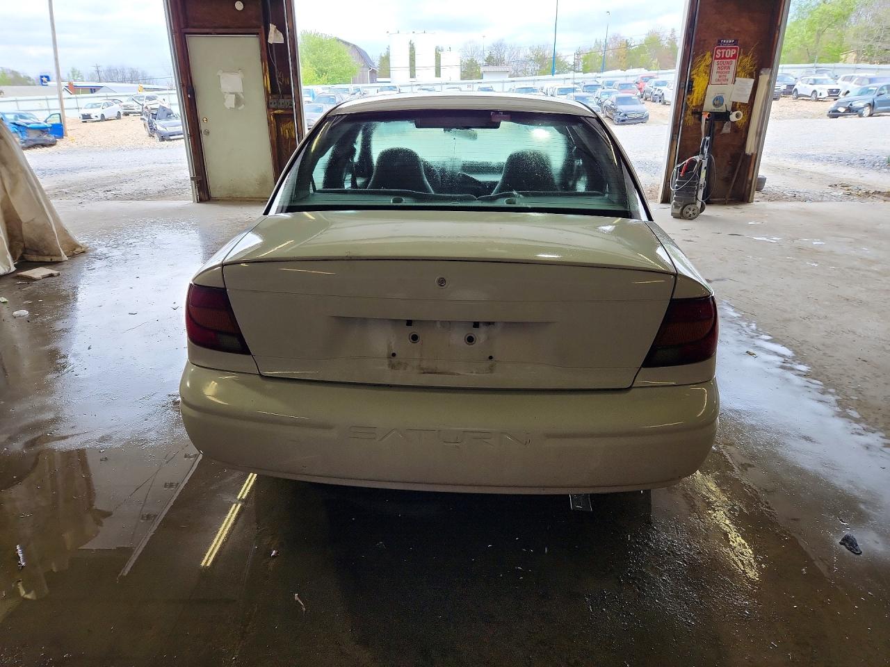 2002 SATURN SL1 photo 11