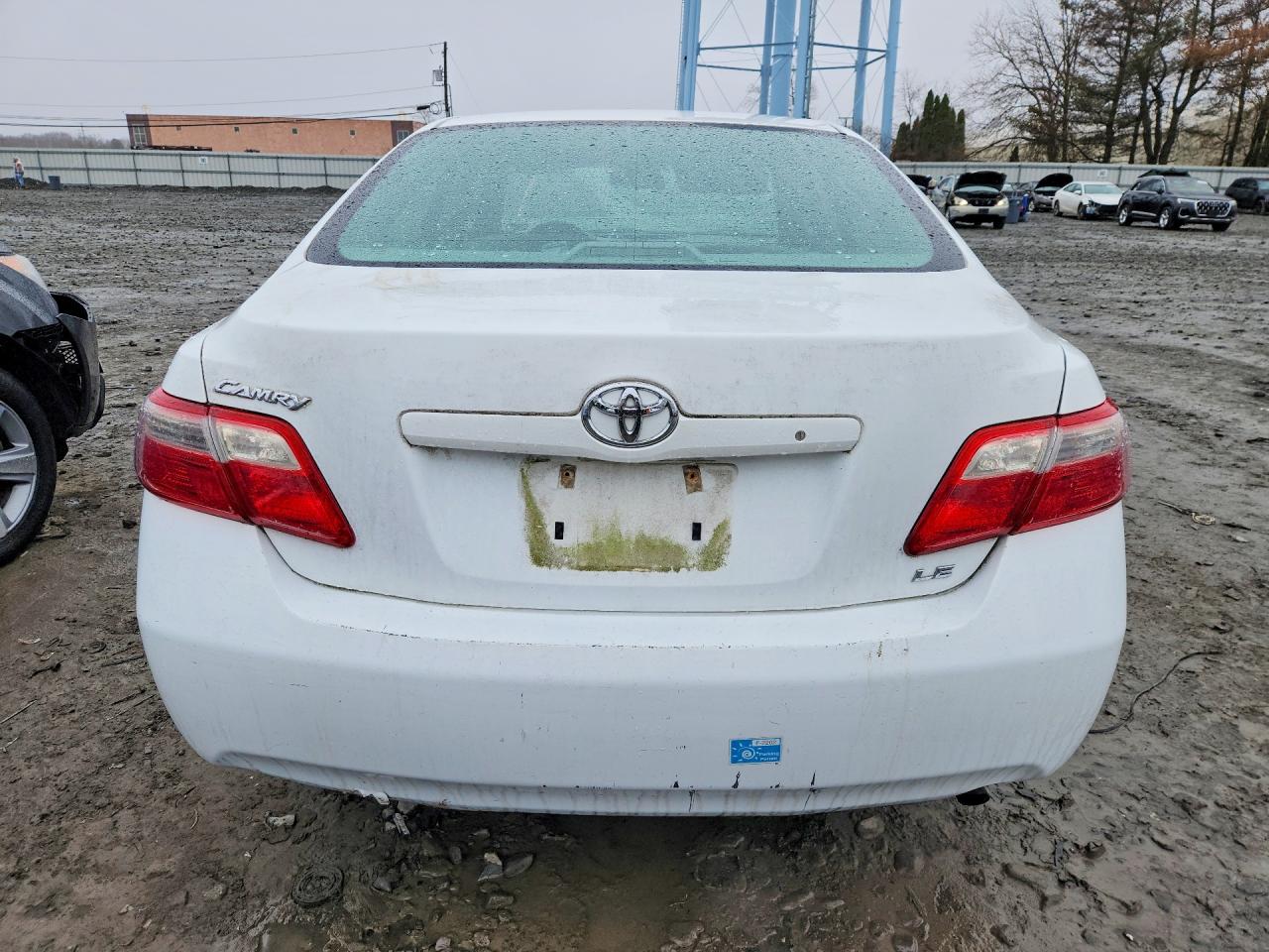 2009 TOYOTA CAMRY LE photo 11