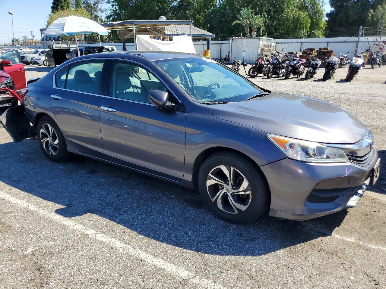 2016 HONDA ACCORD LX photo 7