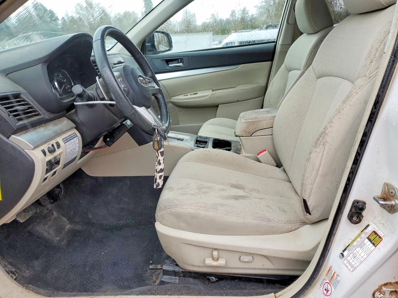 2011 SUBARU OUTBACK 2.5I PREMIUM photo 13