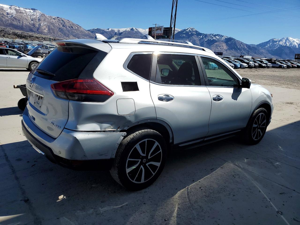 2019 NISSAN ROGUE SL photo 5