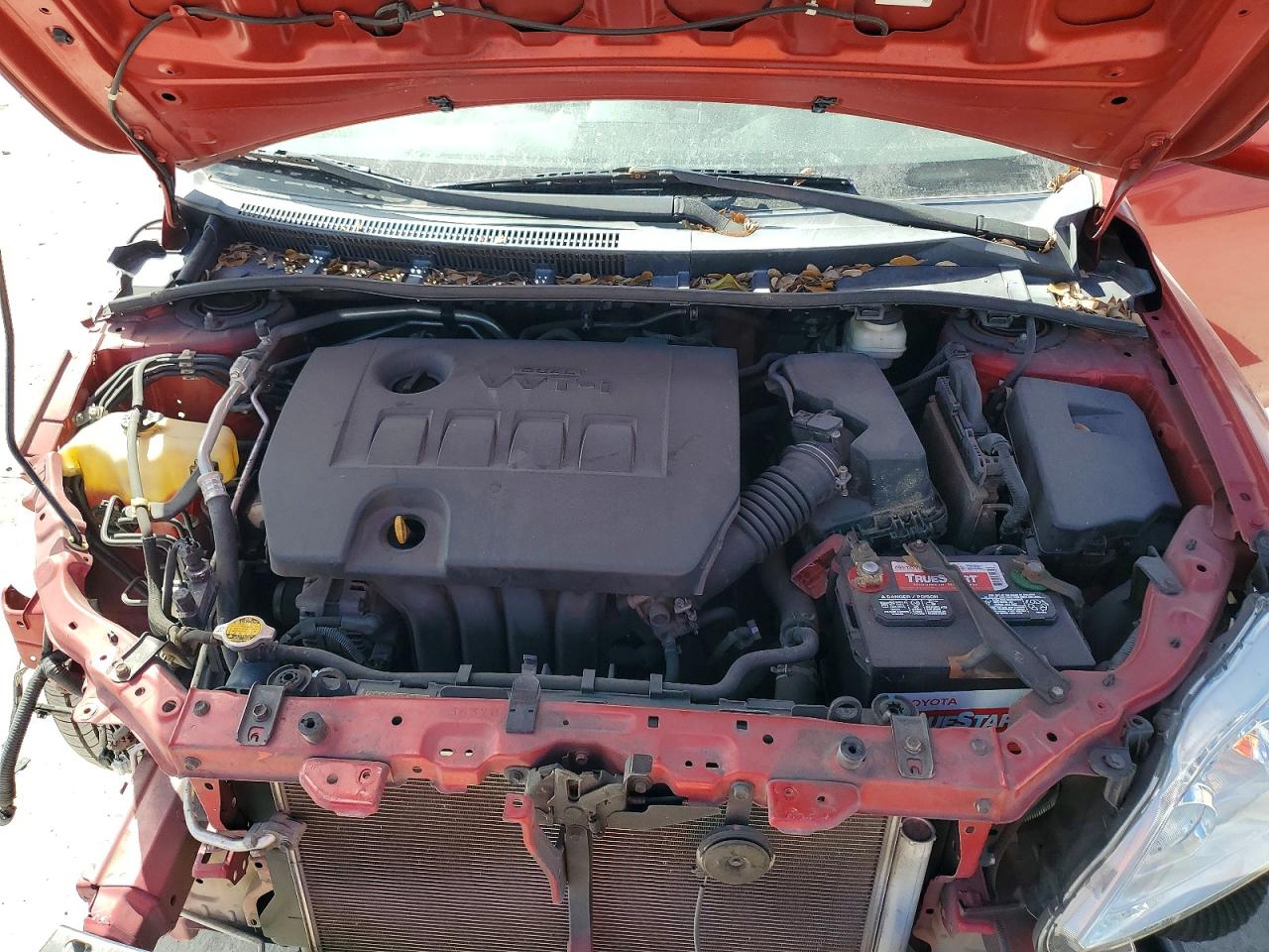 2013 TOYOTA COROLLA LE photo 21