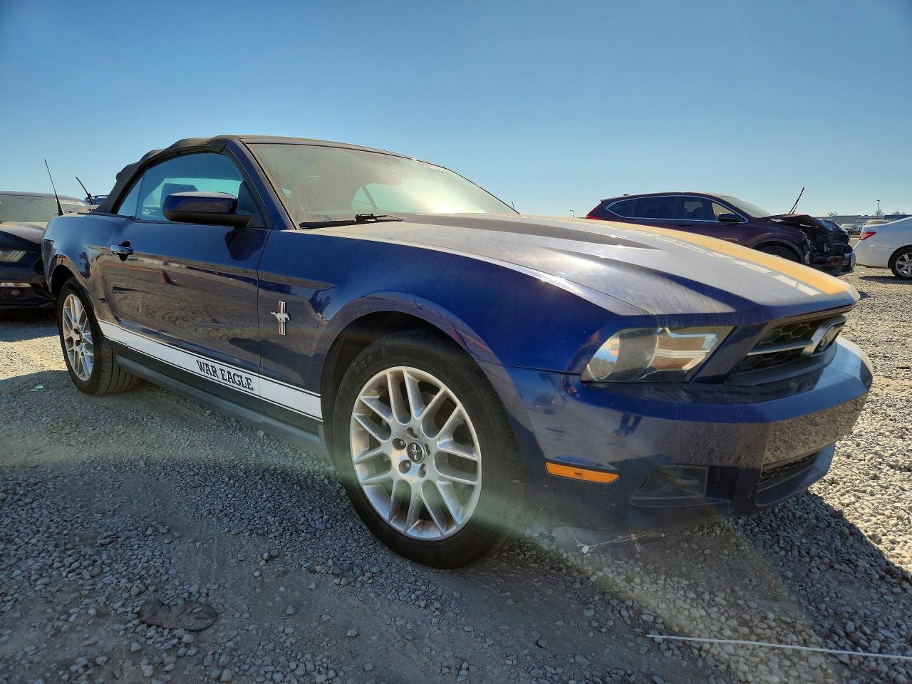 2012 FORD MUSTANG photo 7
