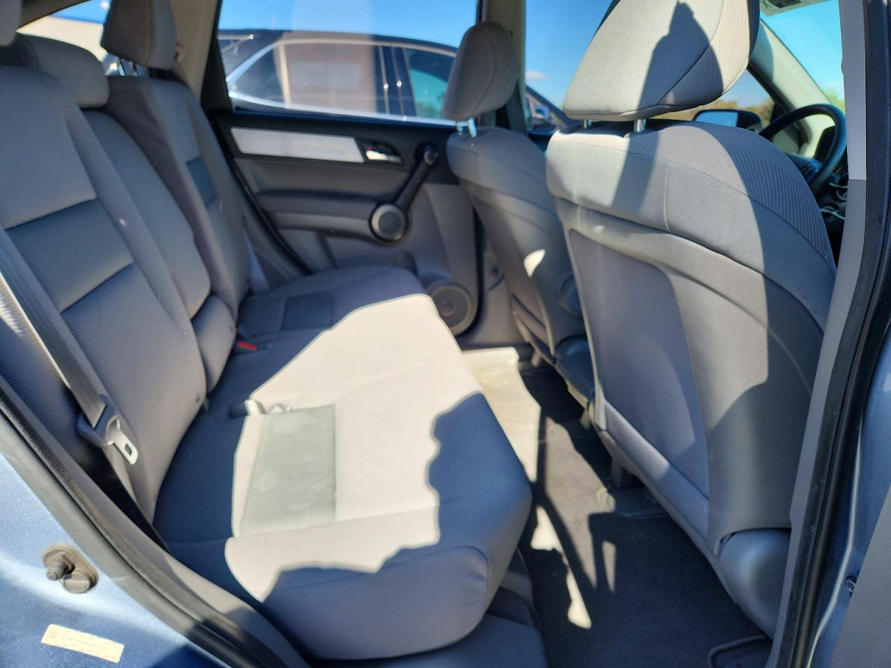 2011 HONDA CR-V LX photo 31