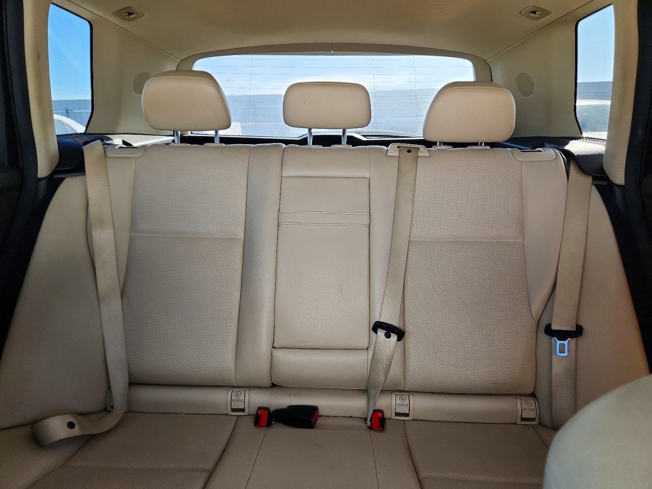 2014 MERCEDES-BENZ GLK 350 photo 28