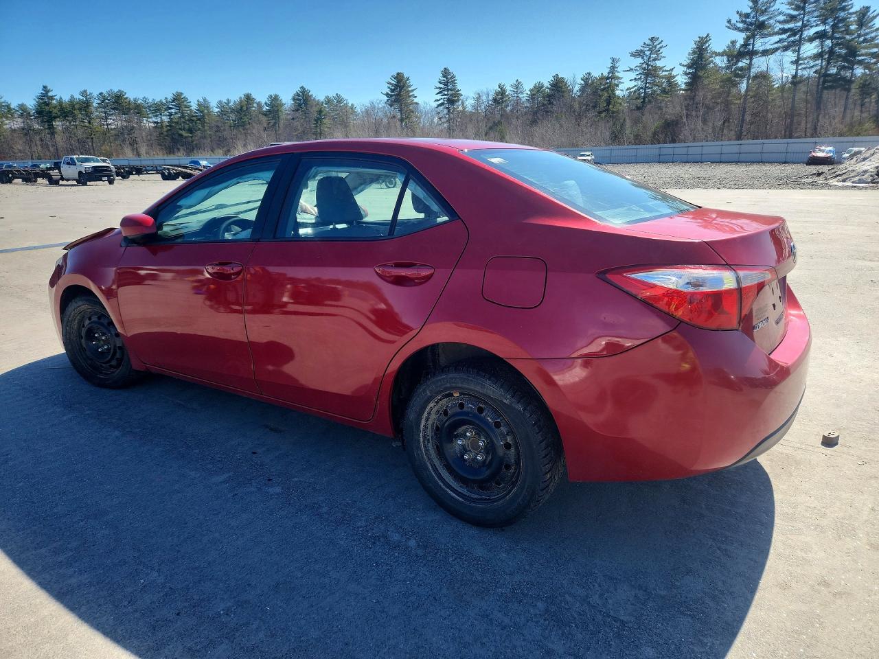 2015 TOYOTA COROLLA LE photo 3
