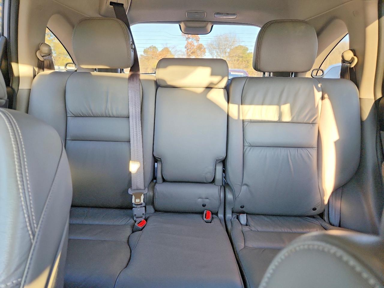 2011 HONDA CR-V EXL photo 28