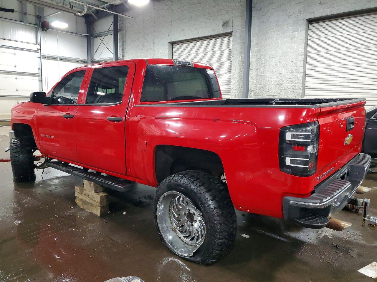 2014 CHEVROLET SILVERADO K1500 LT photo 2