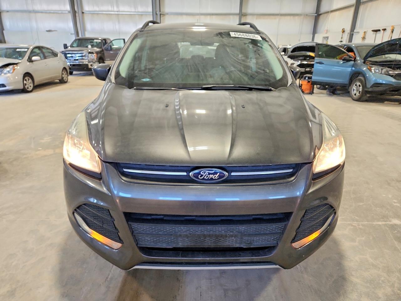 2015 FORD ESCAPE SE photo 9