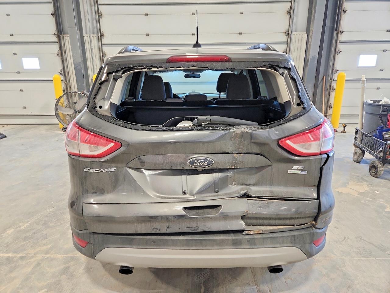 2015 FORD ESCAPE SE photo 10