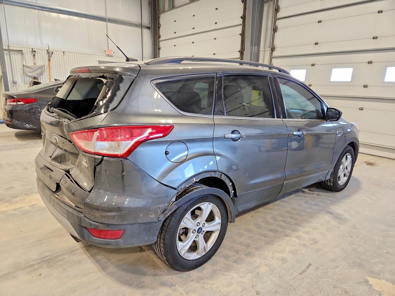 2015 FORD ESCAPE SE photo 5