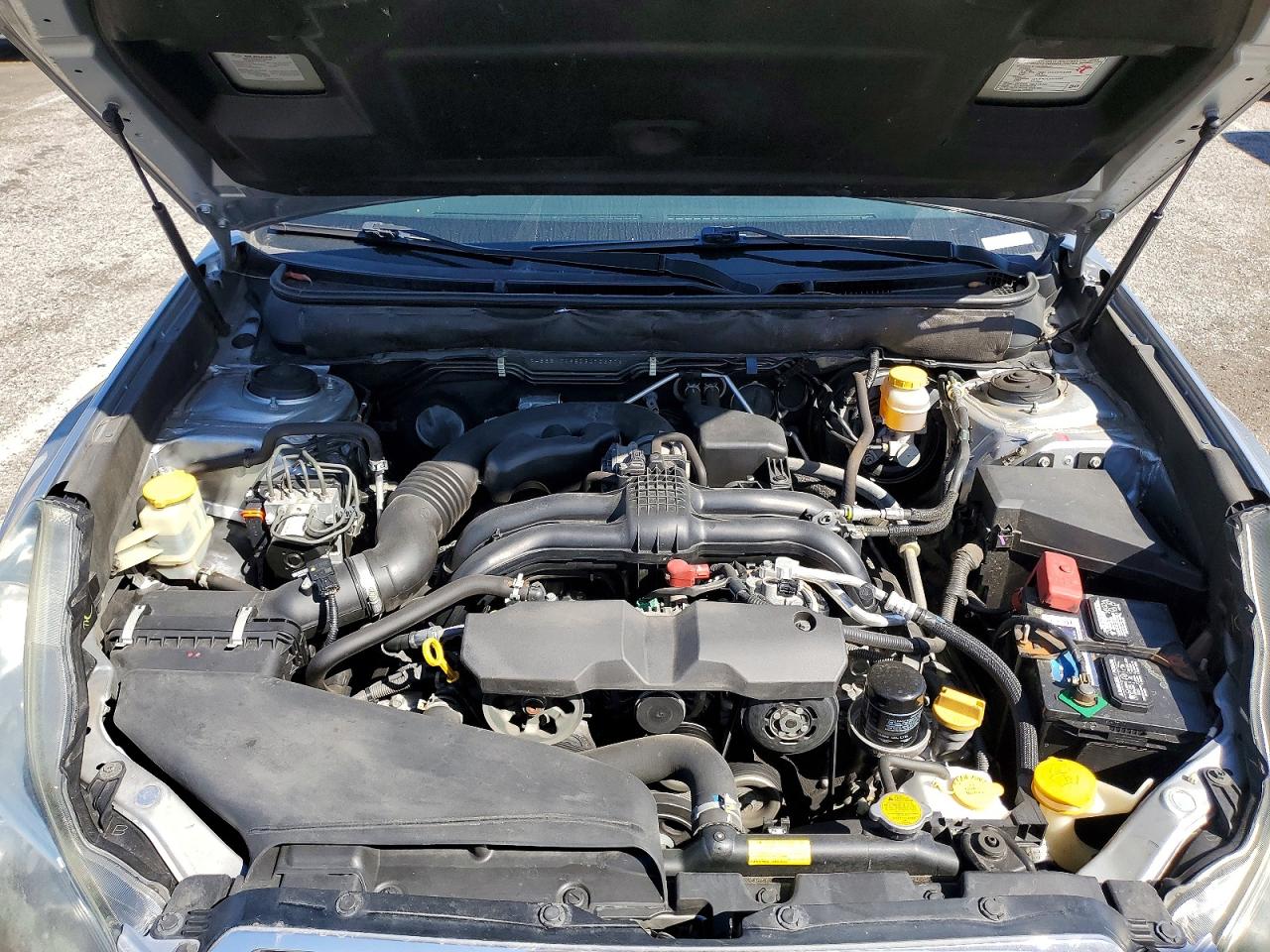 2013 SUBARU LEGACY 2.5I photo 21